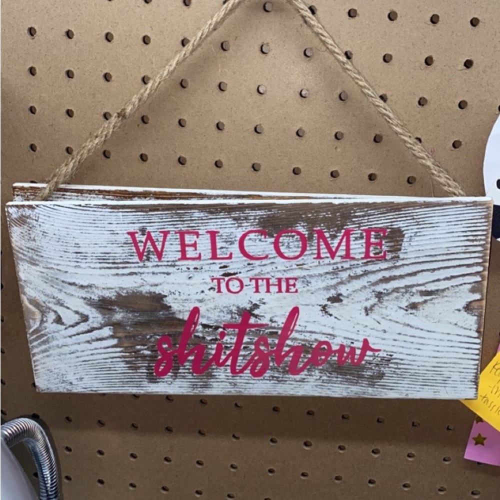 Welcome sign